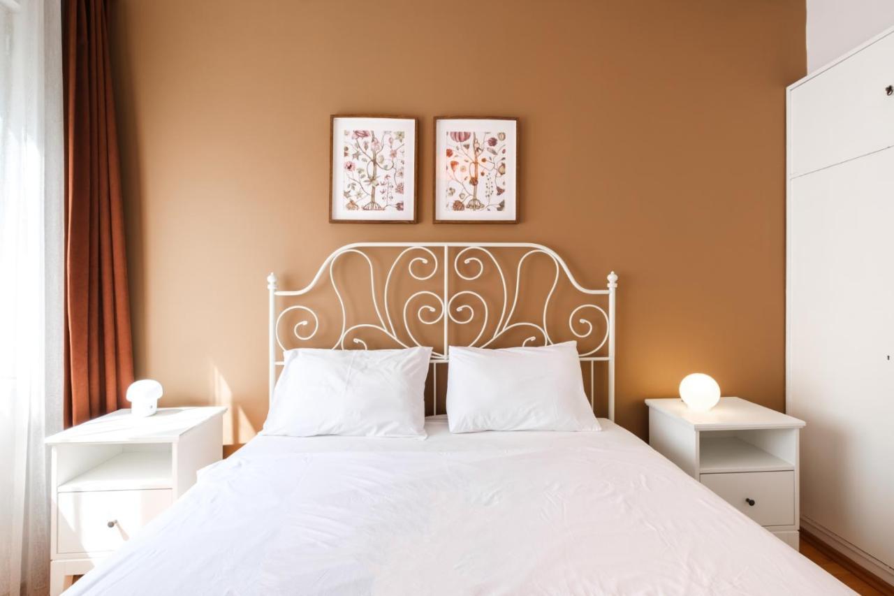 Gorgeous With Location In Sisli Apartament Istanbul